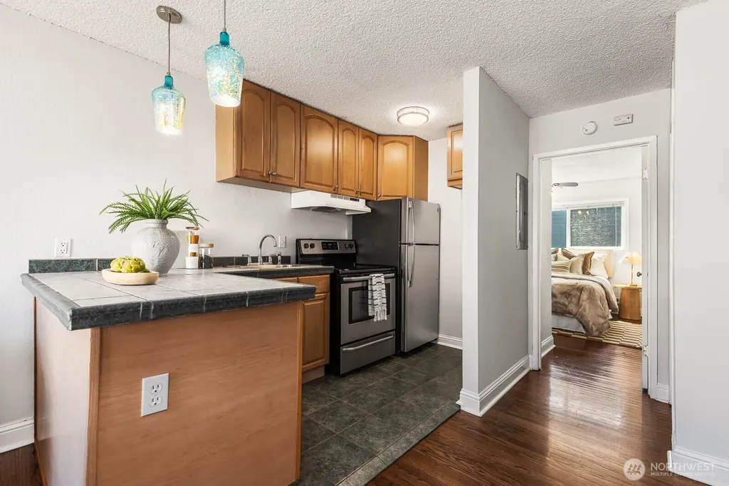 120 14th Avenue Seattle WA 98122
