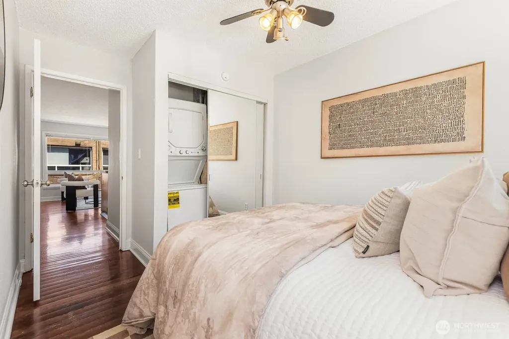 120 14th Avenue Seattle WA 98122