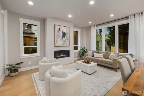 5012 114th Avenue NE Kirkland WA 98033