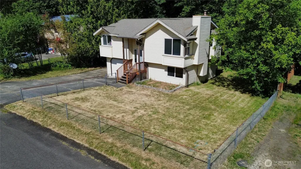 7780 E Van Buren Street Port Orchard WA 98366