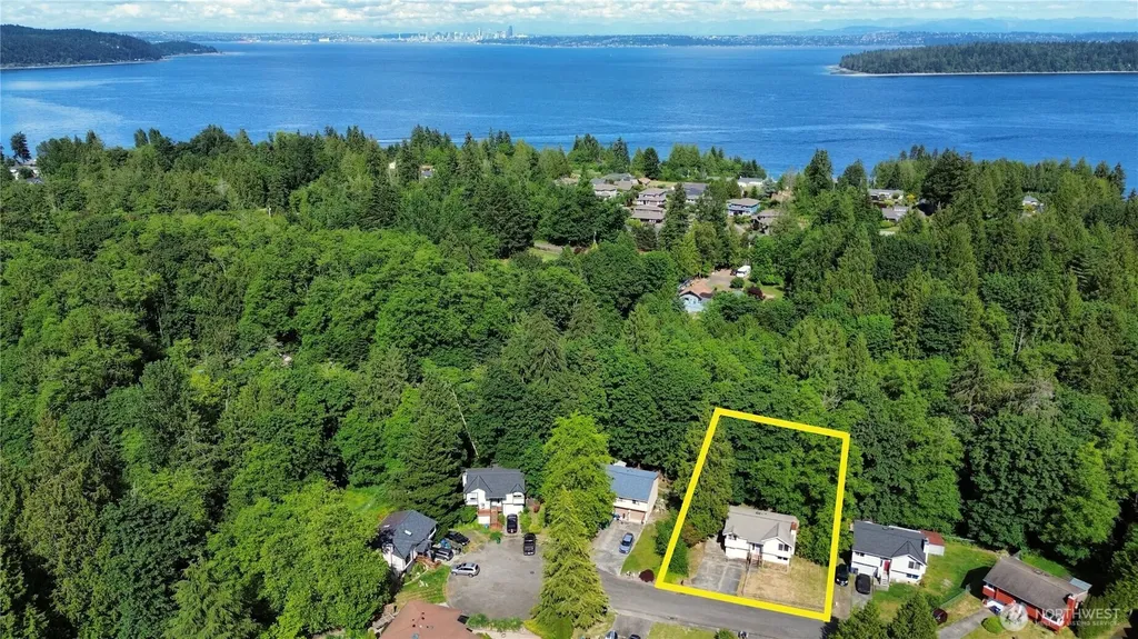 7780 E Van Buren Street Port Orchard WA 98366