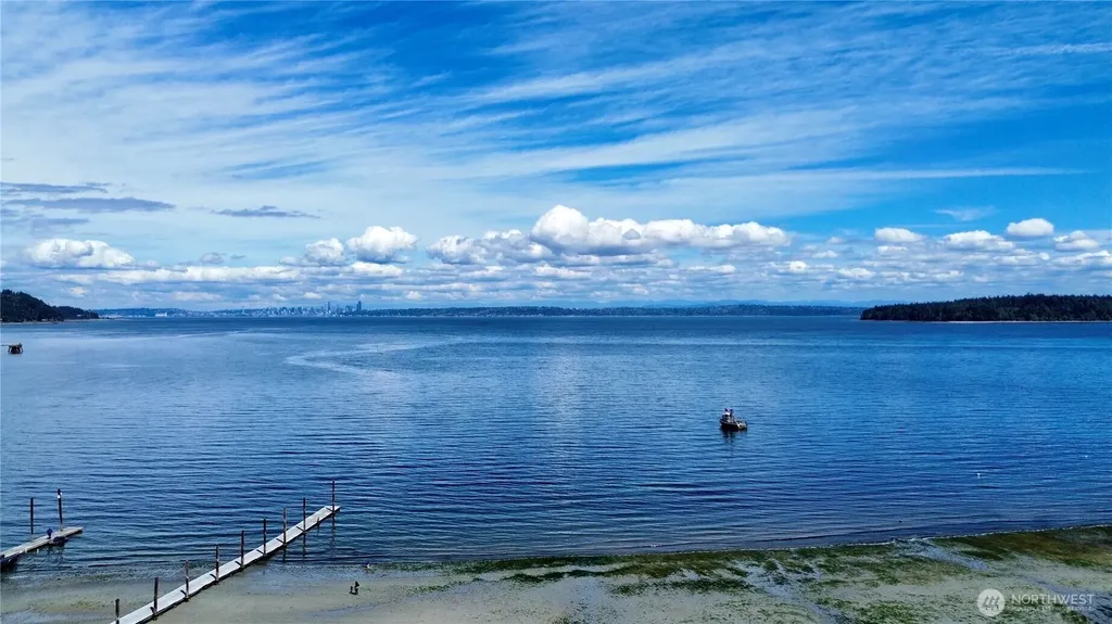 7780 E Van Buren Street Port Orchard WA 98366