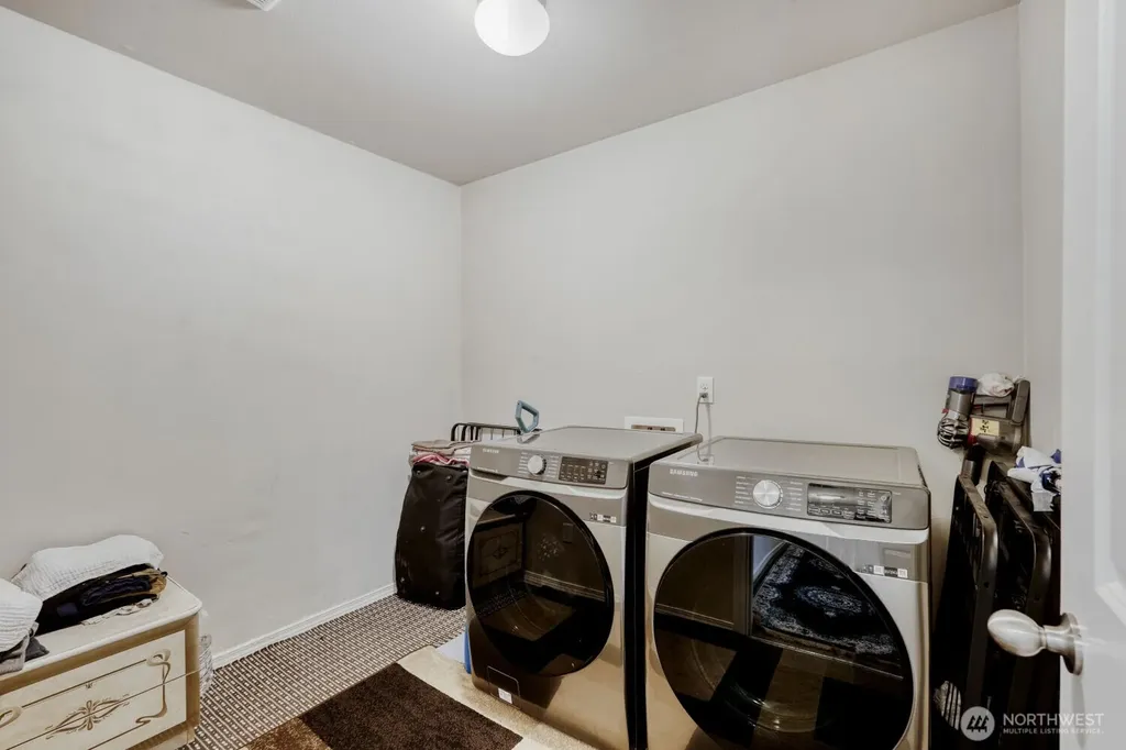 1328 E 51st Street Tacoma WA 98404