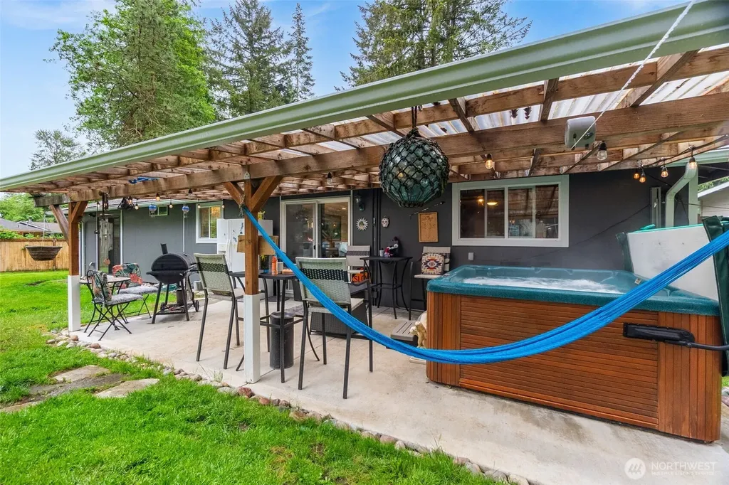 7312 Greenvalley Court SW Olympia WA 98512