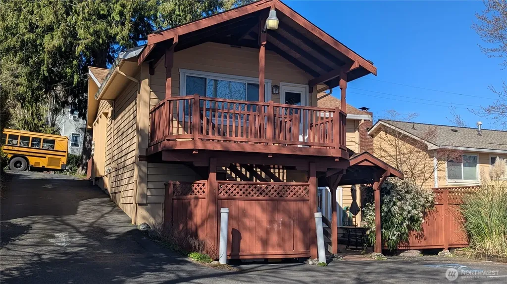 6461 NE 181st Street Kenmore WA 98028