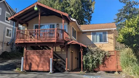 6461 NE 181st Street Kenmore WA 98028