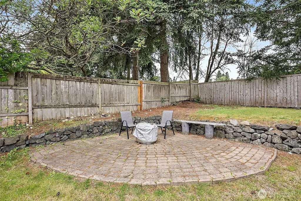 15902 95th Avenue Ct E Puyallup WA 98375