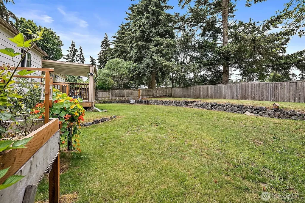 15902 95th Avenue Ct E Puyallup WA 98375