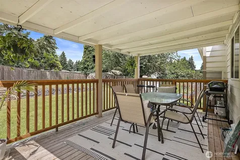 15902 95th Avenue Ct E Puyallup WA 98375