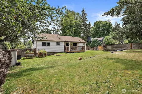 15902 95th Avenue Ct E Puyallup WA 98375