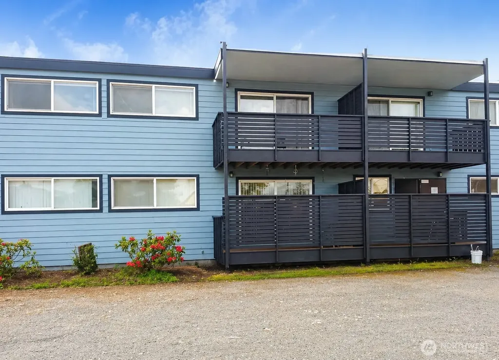 702 L Street Hoquiam WA 98550