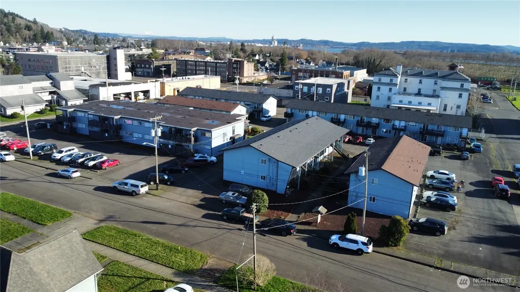 702 L Street Hoquiam WA 98550