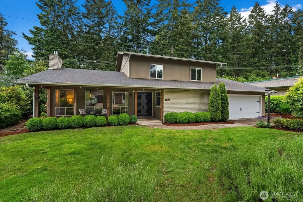 4806 95th Avenue W University Place WA 98467