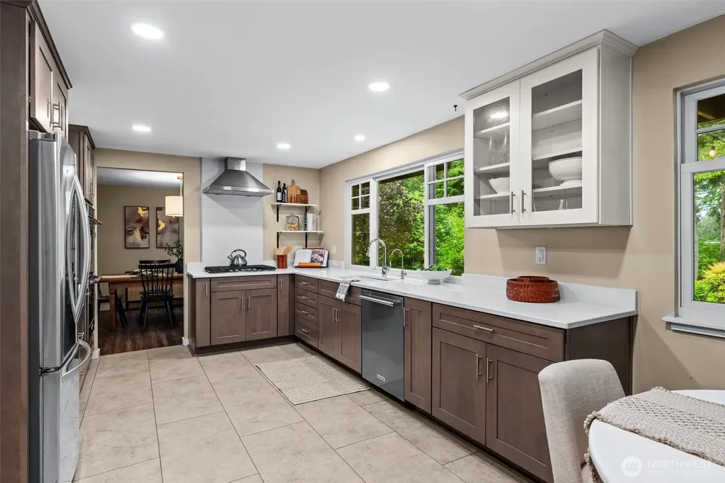 4806 95th Avenue W University Place WA 98467