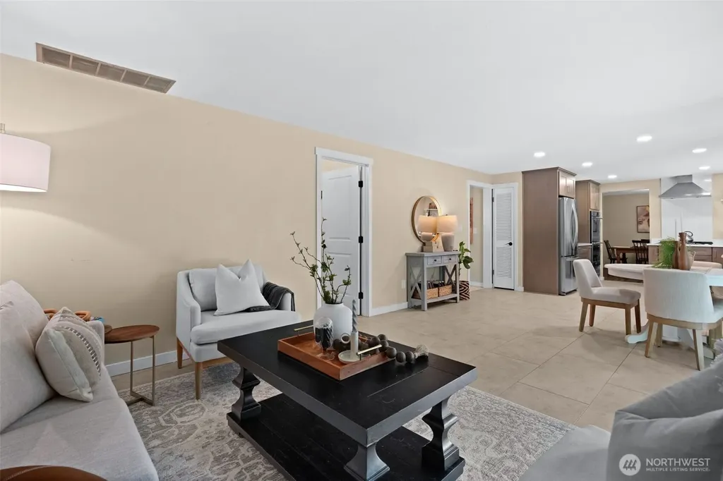 4806 95th Avenue W University Place WA 98467