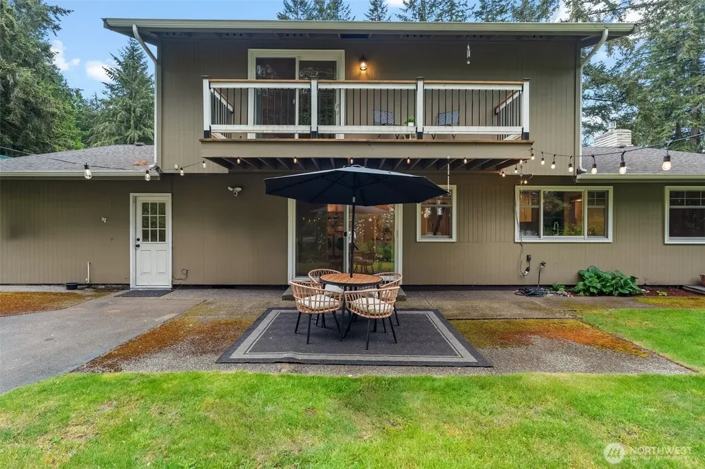 4806 95th Avenue W University Place WA 98467