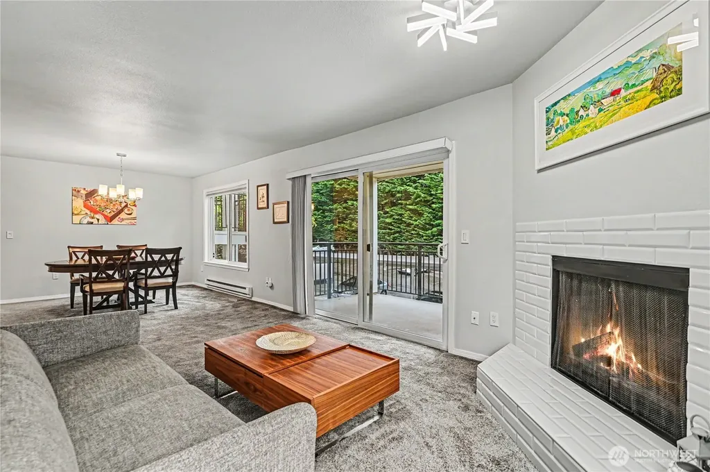 13616 NE 7th Street Bellevue WA 98005