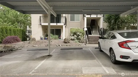 13616 NE 7th Street Bellevue WA 98005