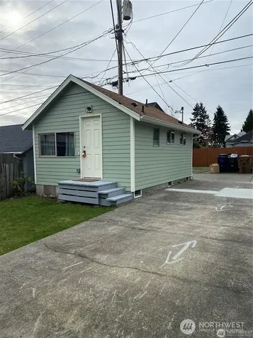 3310 6th Avenue Tacoma WA 98406