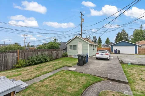 3310 6th Avenue Tacoma WA 98406