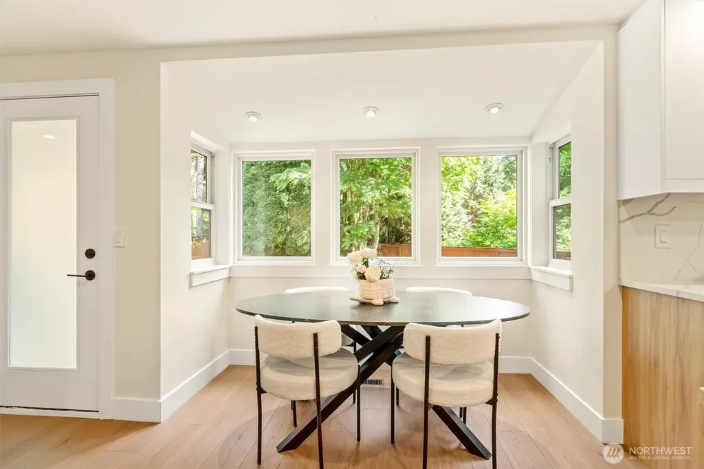 18501 28th Avenue SE Bothell WA 98012