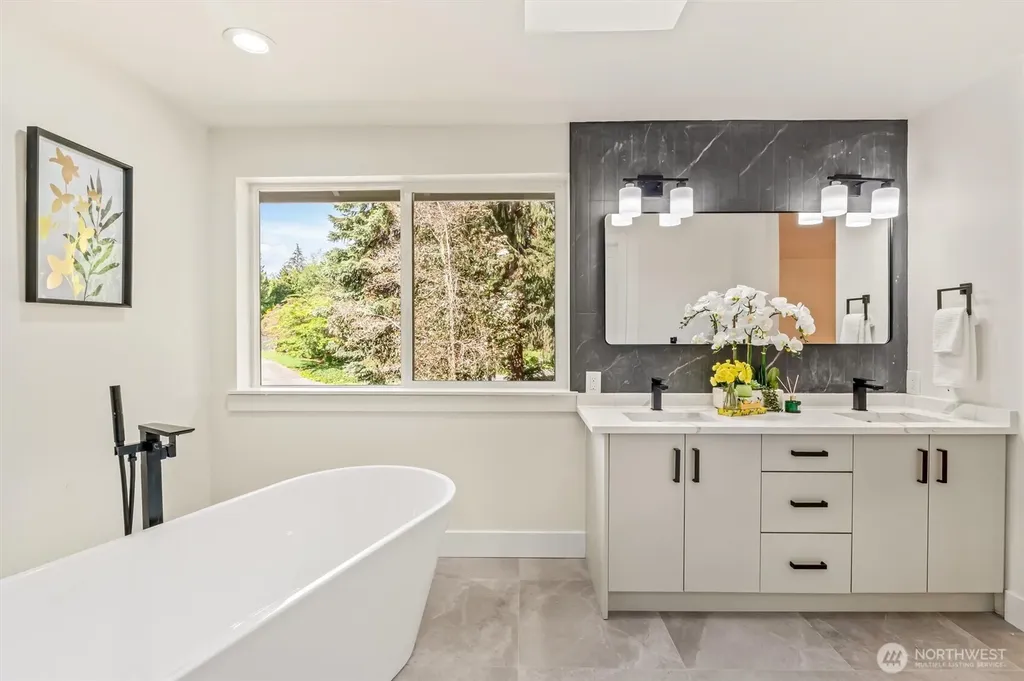 18501 28th Avenue SE Bothell WA 98012