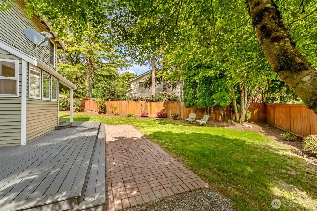 18501 28th Avenue SE Bothell WA 98012