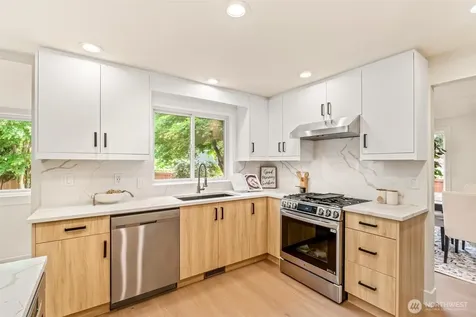 18501 28th Avenue SE Bothell WA 98012