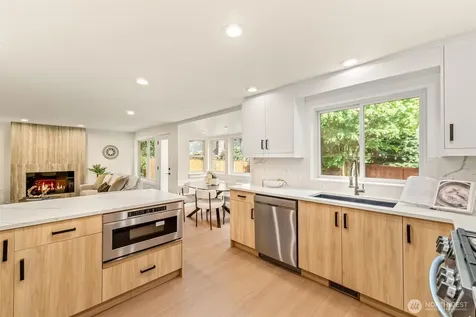 18501 28th Avenue SE Bothell WA 98012