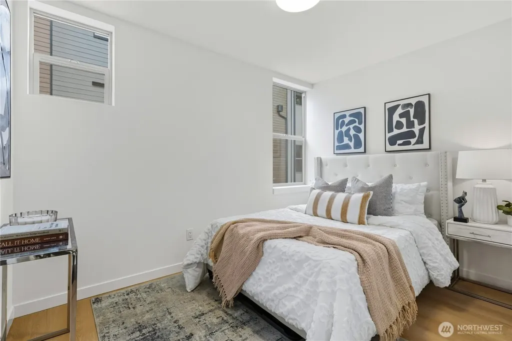 3817 Fremont Avenue N Seattle WA 98103