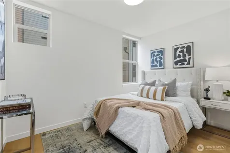 3817 Fremont Avenue N Seattle WA 98103