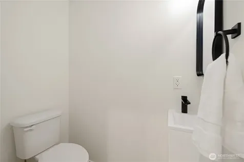 3817 Fremont Avenue N Seattle WA 98103