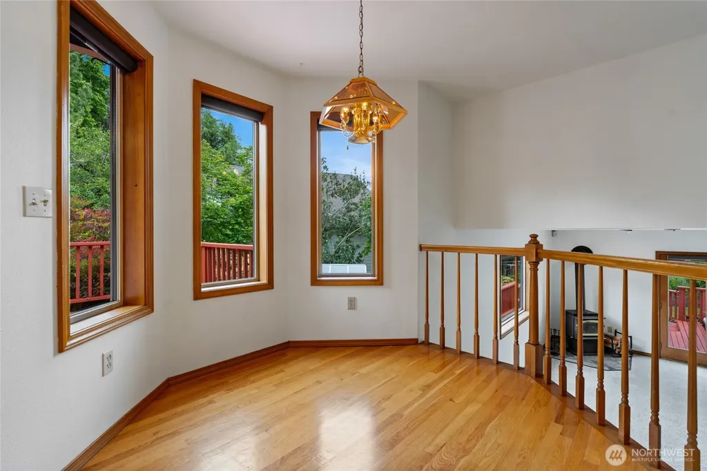 4701 Osprey Drive NE Tacoma WA 98422