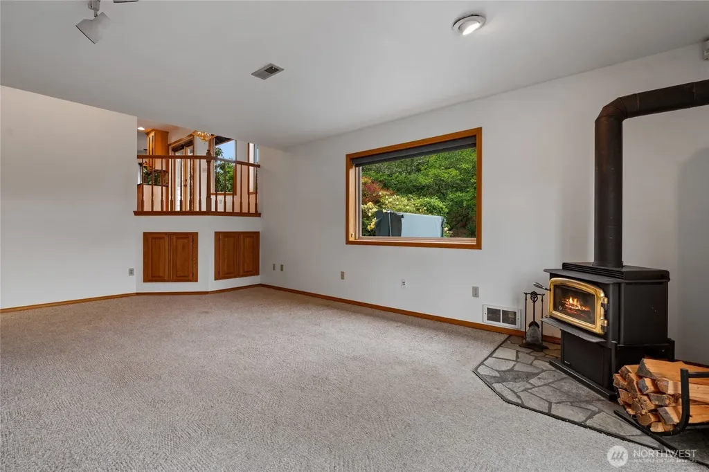 4701 Osprey Drive NE Tacoma WA 98422