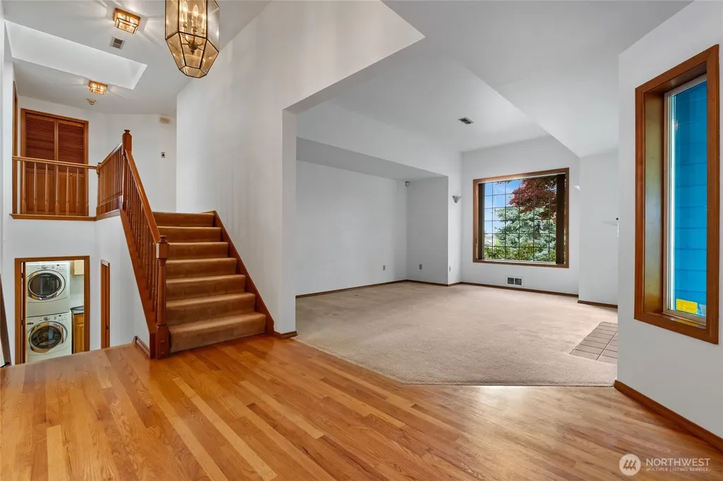 4701 Osprey Drive NE Tacoma WA 98422