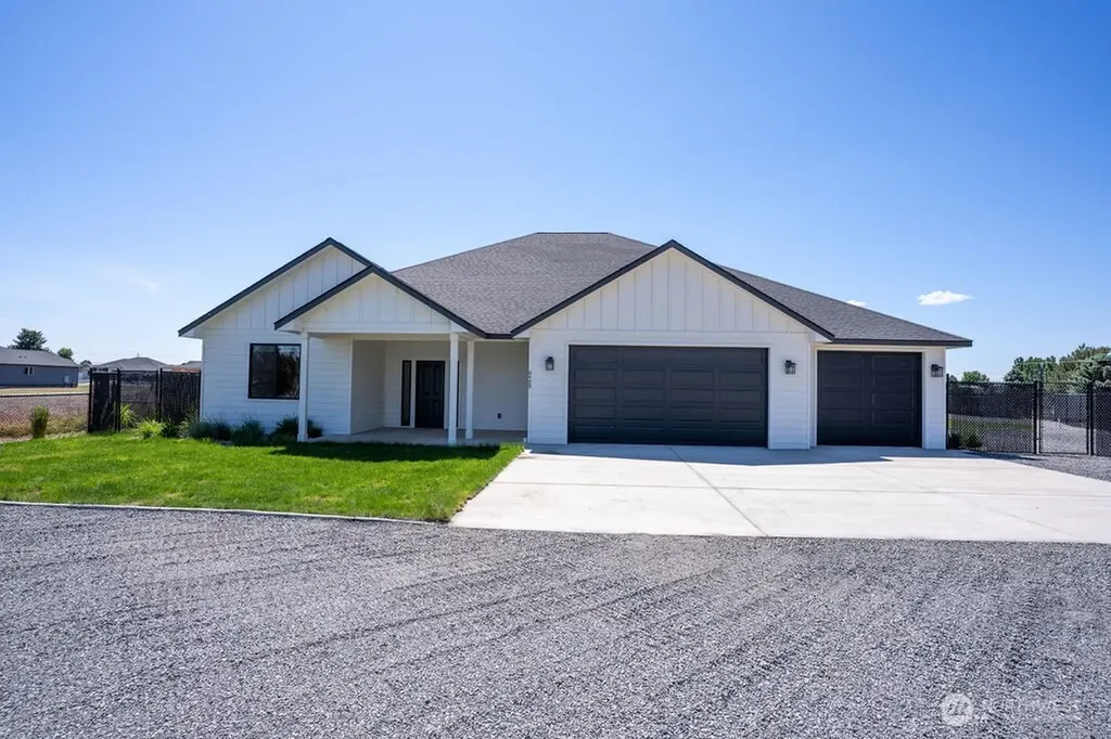 6409 Road 2.15 NE Moses Lake WA 98837