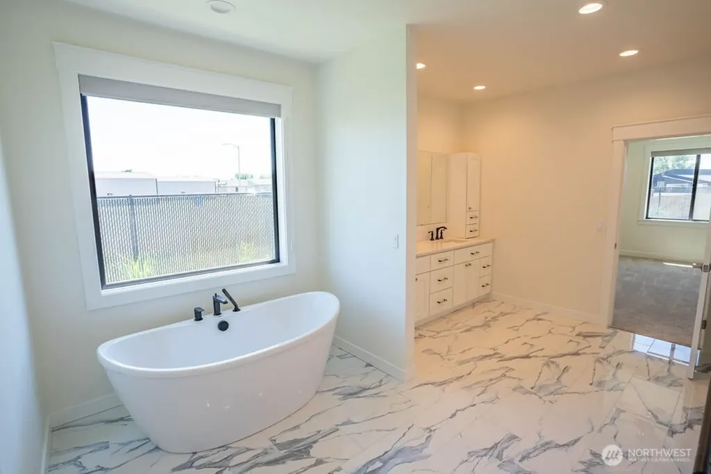 6409 Road 2.15 NE Moses Lake WA 98837