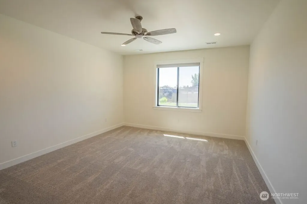 6409 Road 2.15 NE Moses Lake WA 98837