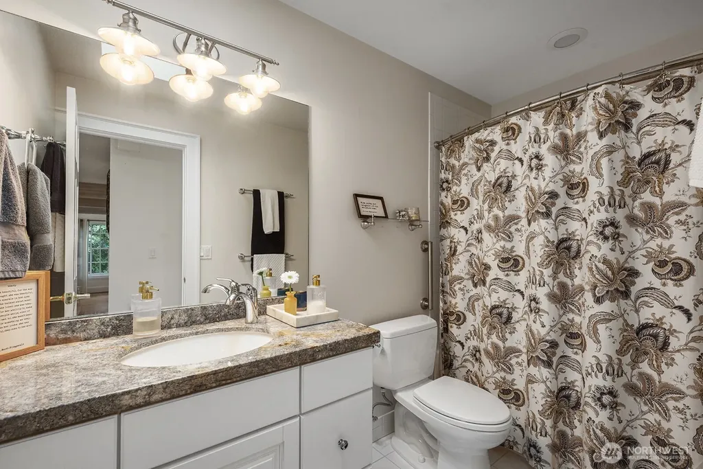 11225 NE 53rd Street Kirkland WA 98033