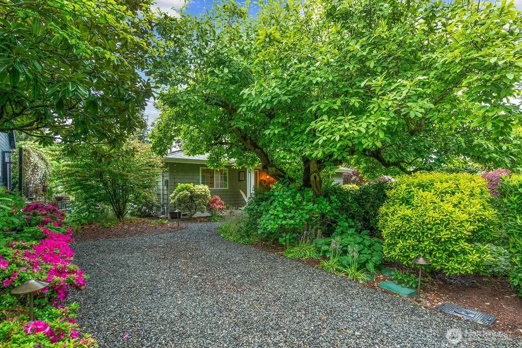 11225 NE 53rd Street Kirkland WA 98033