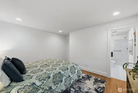 11225 NE 53rd Street Kirkland WA 98033