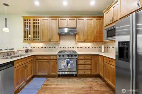 4814 51st Avenue S Seattle WA 98118