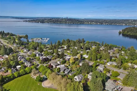 4814 51st Avenue S Seattle WA 98118