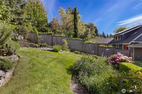 4814 51st Avenue S Seattle WA 98118