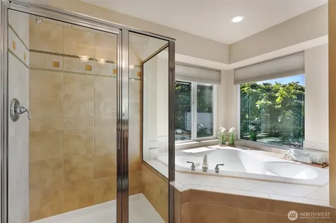 4814 51st Avenue S Seattle WA 98118
