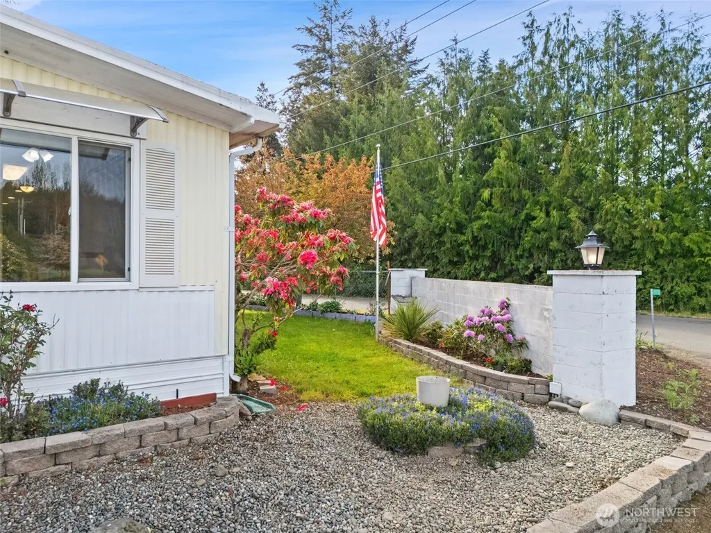 400 Gupster Road Sequim WA 98382