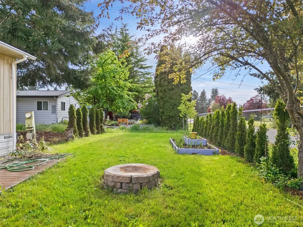 400 Gupster Road Sequim WA 98382