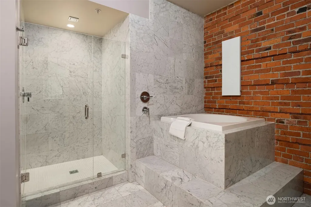 1845 16th Avenue Seattle WA 98122