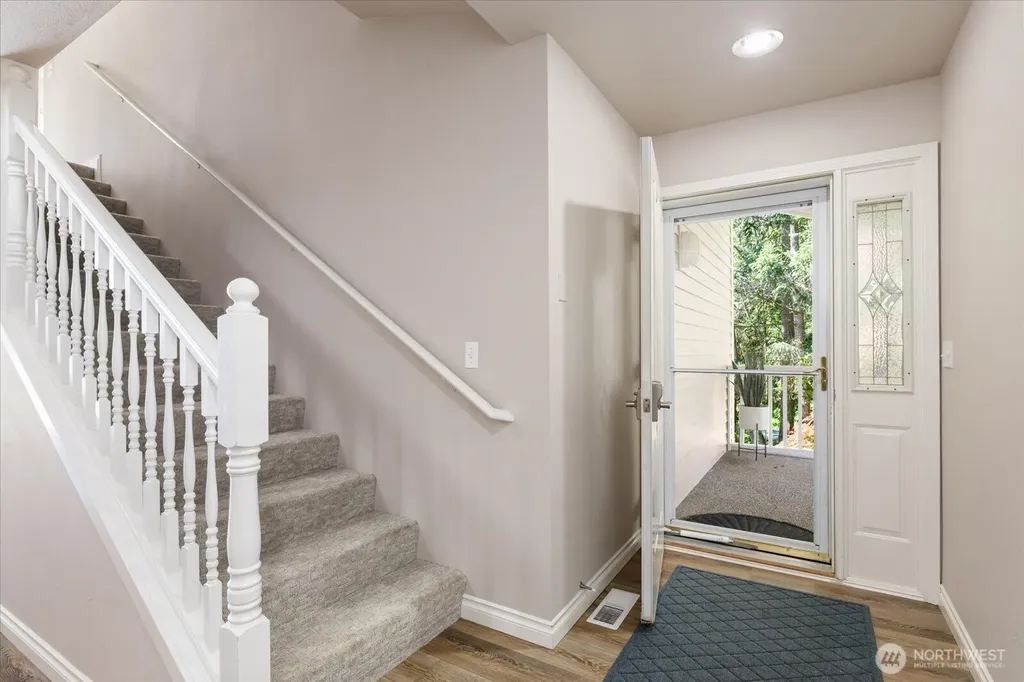 5653 Useless Bay Avenue Langley WA 98260