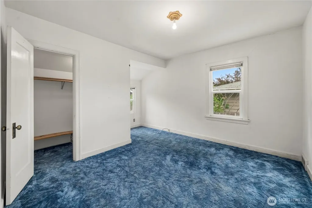 1555 High Avenue Bremerton WA 98337